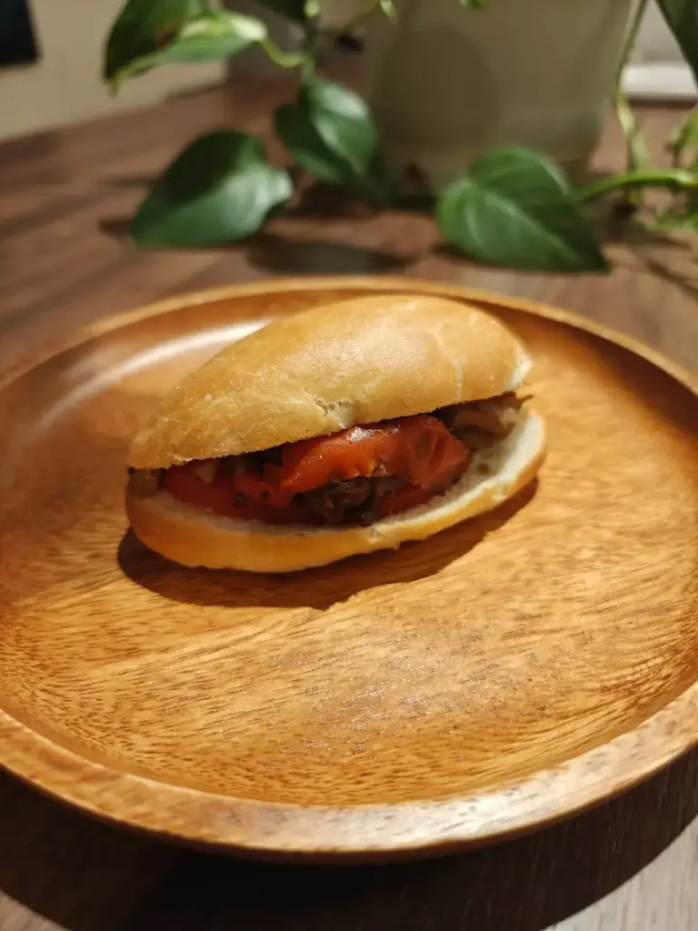 ميني سندويش لبنة حارة Mini Sandwich Labneh Spicy
