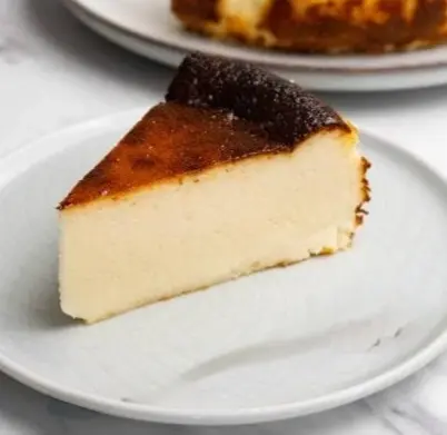 San Sebastian Cheesecake جيزكيك سان سابستيان 