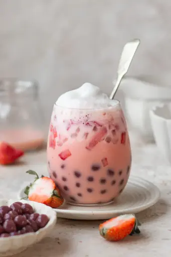 Strawberry Boba (Cold)