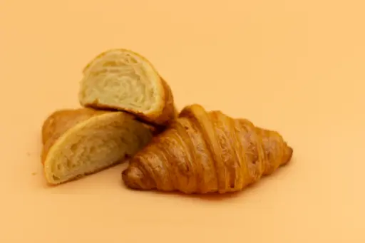 Plain Croissant كرواسون سادة
